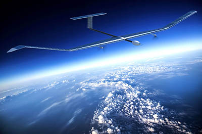 Majdnem 1 hónap folyamatosan a levegőben – erre is csak egy napelemes repülő lehet képes