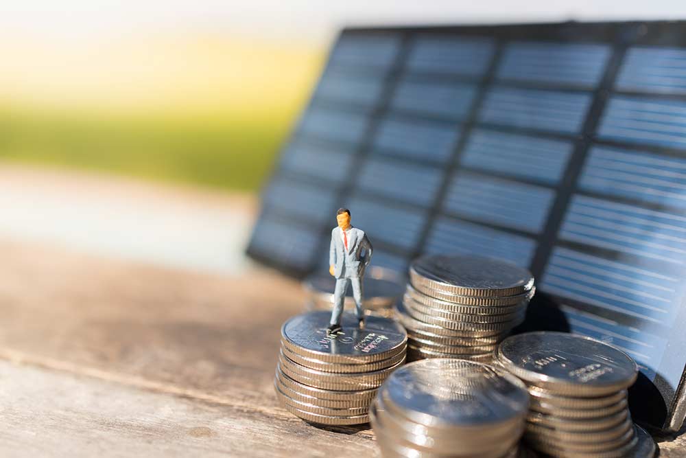 A napenergia nyújt hosszú távú megoldást a cégek számára?