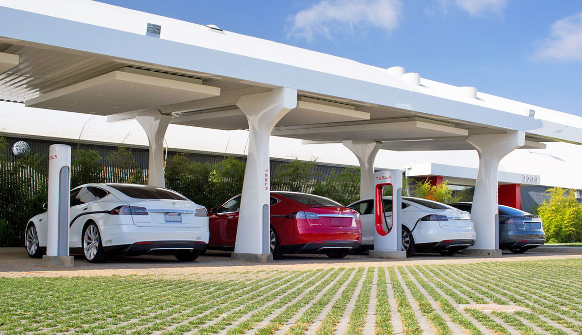 A Tesla és a SolarCity