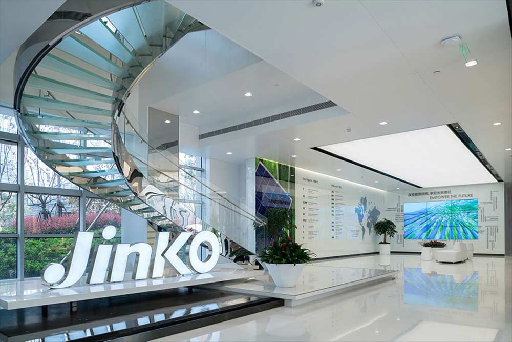 Jinko Solar: ismerd meg a világ egyik legnagyobb napelemgyártó cégét!