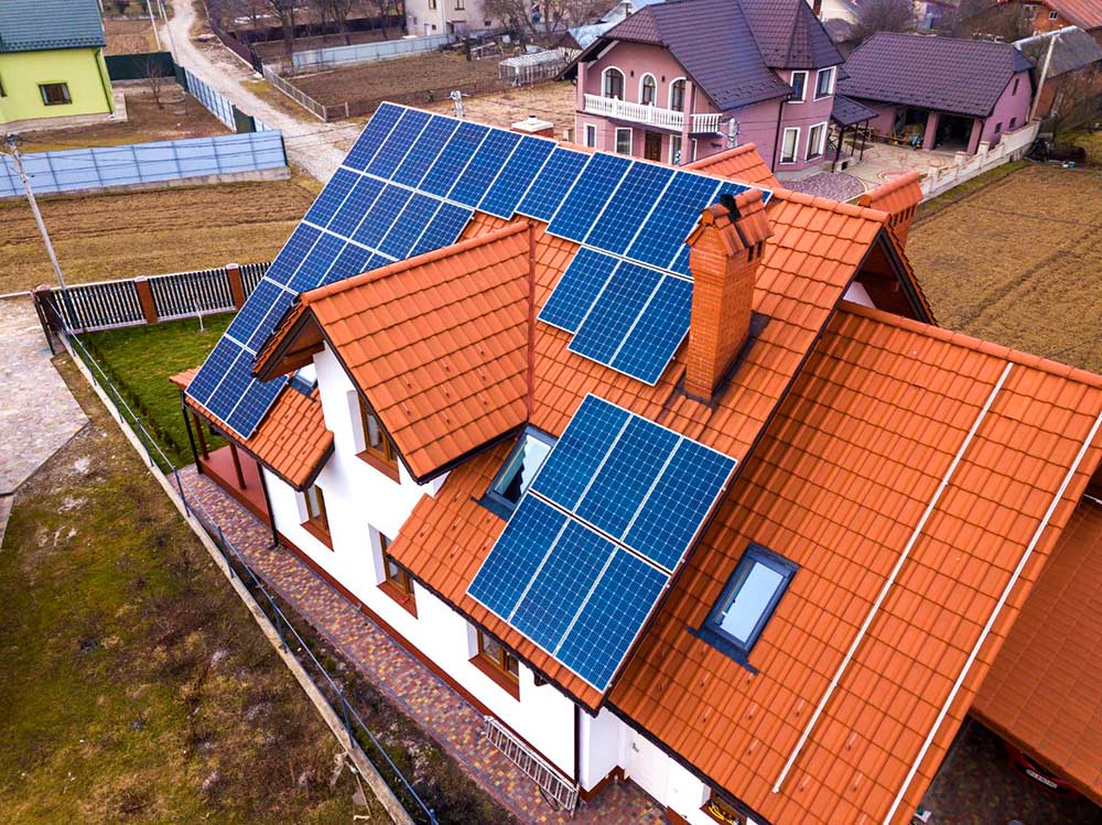 Hamarosan kötelező lesz új ingatlanoknál a megújuló energia használata 