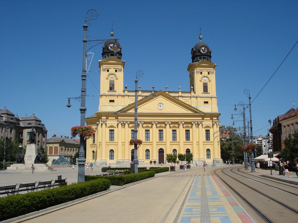 Debrecenben is kiépítésre és telepítésre kerülnek a napelemes rendszerek